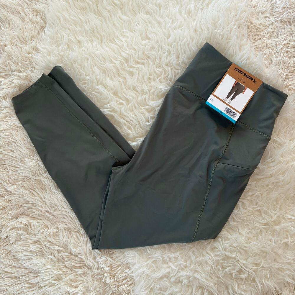 NWT Eddie Bauer Women's Trail Tight Leggings in Green, size 2X